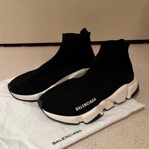 Balenciaga Speed Runners - Size 7